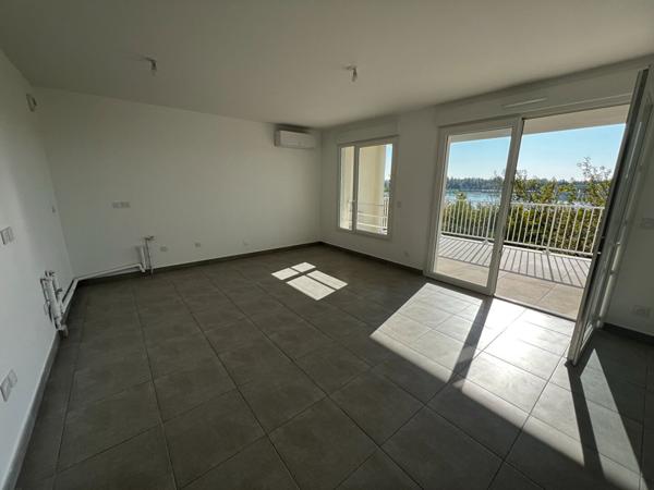 A VENDRE Appartement Monteux 4 pièce(s) 74.71 m2