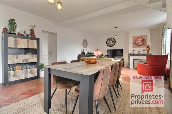 Exclusivité - Maison de ville avec vie en plain pied à 2 pas des commerces à Châteauneuf Sur Loire