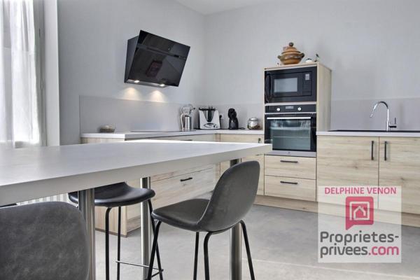 Exclusivité - Maison de ville avec vie en plain pied à 2 pas des commerces à Châteauneuf Sur Loire