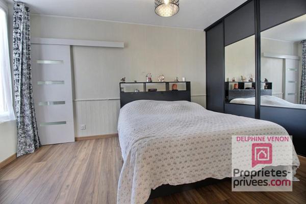 Exclusivité - Maison de ville avec vie en plain pied à 2 pas des commerces à Châteauneuf Sur Loire