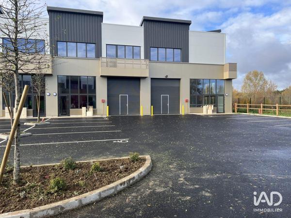 Local d’activité à vendre 454 m² Saint-Pierre-du-Perray