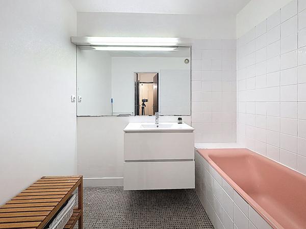 Appartement 2 pièces à vendre au centre-ville de Toulouse, quartier Saint-Georges.