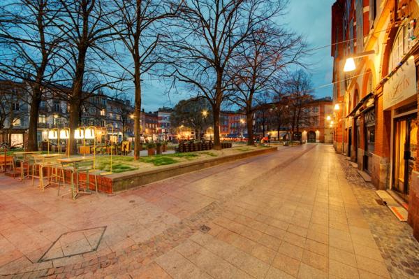 Appartement 2 pièces à vendre au centre-ville de Toulouse, quartier Saint-Georges.