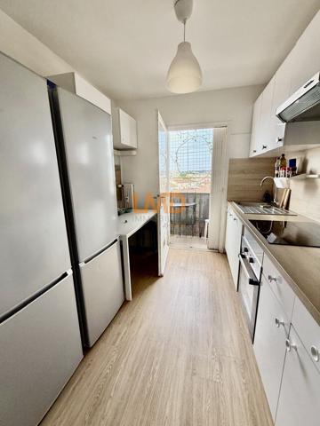 T4 proche Ecusson, parking, ascenseur