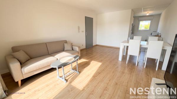 Appartement deux chambres, terrasse, parking