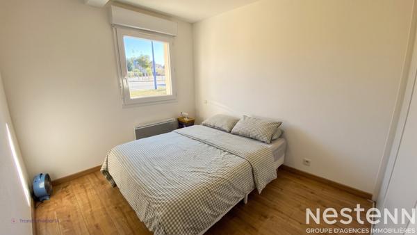 Appartement deux chambres, terrasse, parking