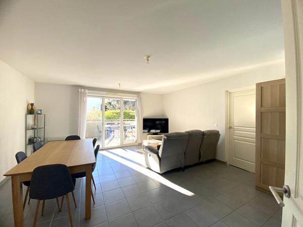 Appartement Grabels 4 pièces 83 m2, deux terrasses.