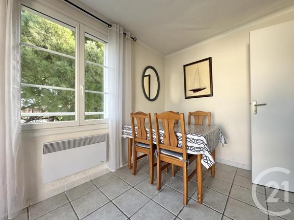 Appartement F2 à vendre  2 pièces - 41,82 m2 ST CYR SUR MER - 83