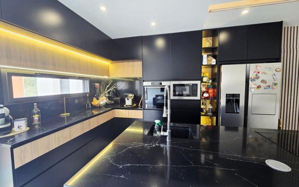 Maison à vendre    6 pièces • 130 m2 Landivisiau