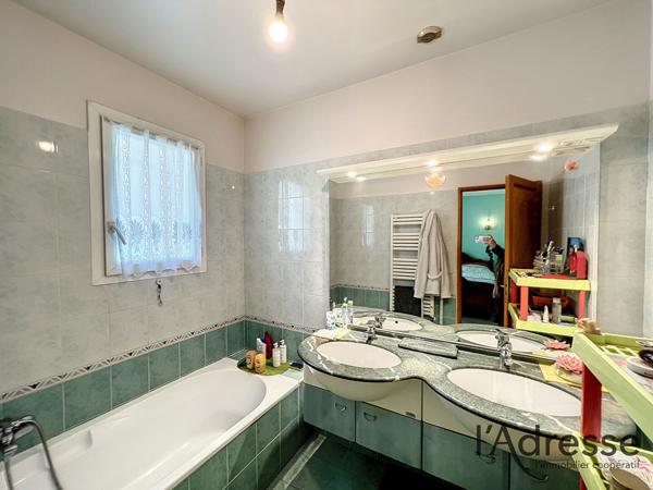 RARE ! Charmante villa de 95m² environ au calme !