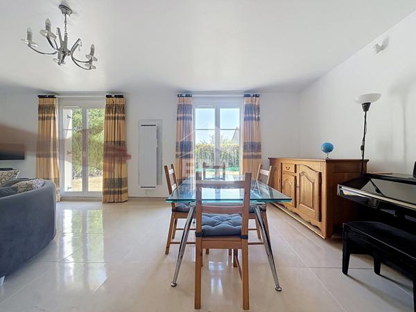 Maison à vendre à Angerville 5 pièce(s) 98 m2