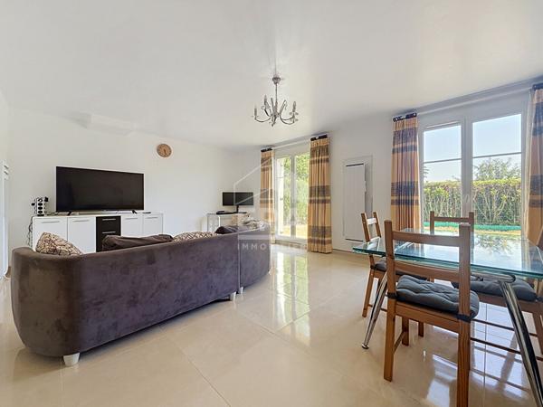 Maison à vendre à Angerville 5 pièce(s) 98 m2