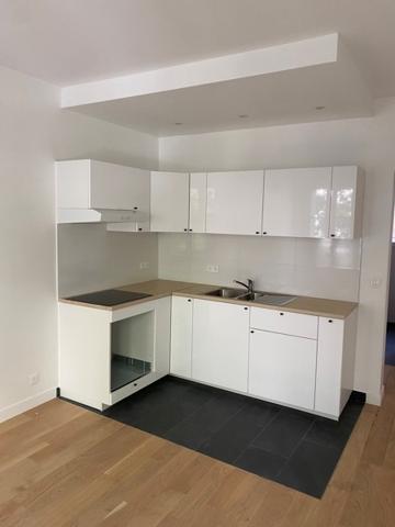 Appartement à vendre 450 000 € Paris 18 3 p 44 m² DPE E