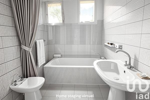 House for sale 3 rooms 101 m² Clermont-Ferrand