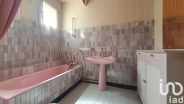 House for sale 3 rooms 101 m² Clermont-Ferrand