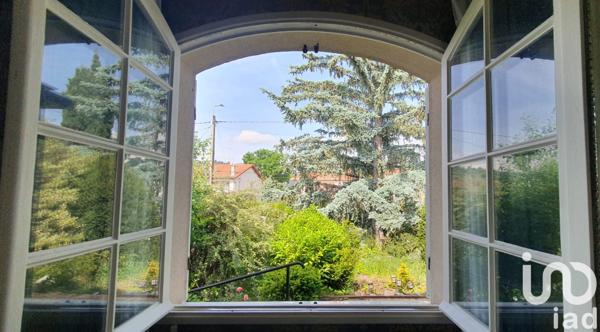 House for sale 3 rooms 101 m² Clermont-Ferrand