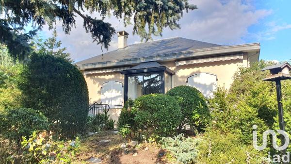 House for sale 3 rooms 101 m² Clermont-Ferrand