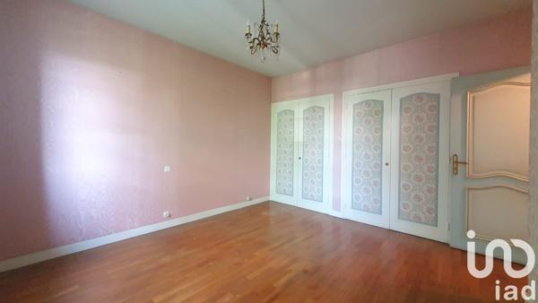 House for sale 3 rooms 101 m² Clermont-Ferrand