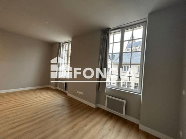 Location Studio 25.85 m² - 32 rue du maréchal de lattre de tassigny Blois 41000