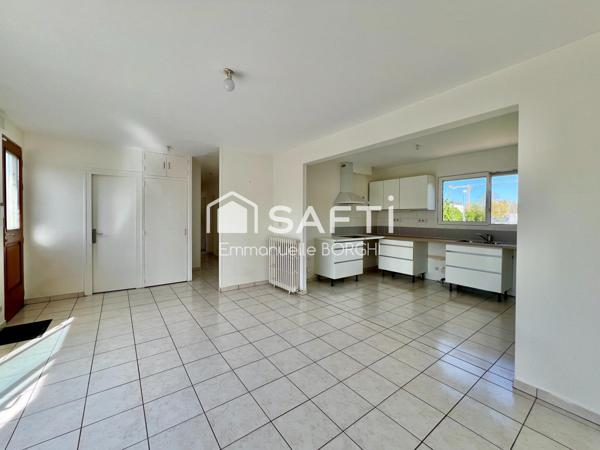 Maison 4 chambres, garage, jardin, sous-sol de 75m2