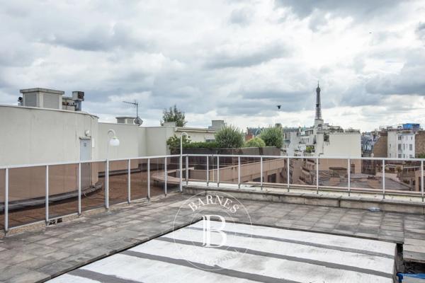 Paris 16ème, Appartement 2 Chambres -  321 m² à vendre