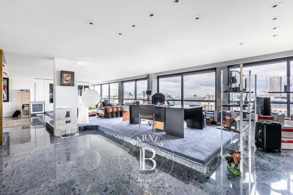 Paris 16ème, Appartement 2 Chambres -  321 m² à vendre