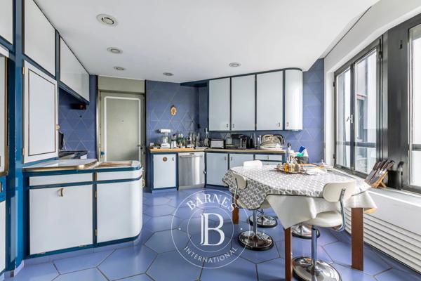 Paris 16ème, Appartement 2 Chambres -  321 m² à vendre