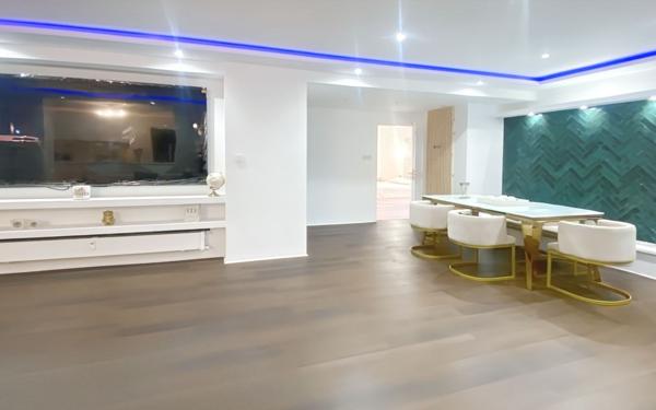 Appartement à vendre    5 pièces • 157 m2 Le Cannet