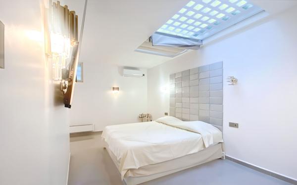 Appartement à vendre    5 pièces • 157 m2 Le Cannet