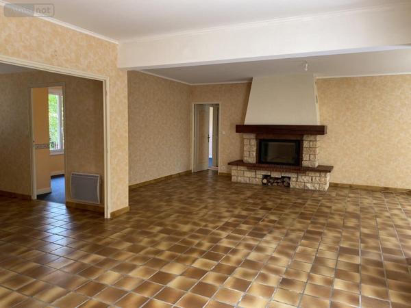 Maison à vendre à Briollay dans le Maine-et-Loire (49125), ref : 49031-2781