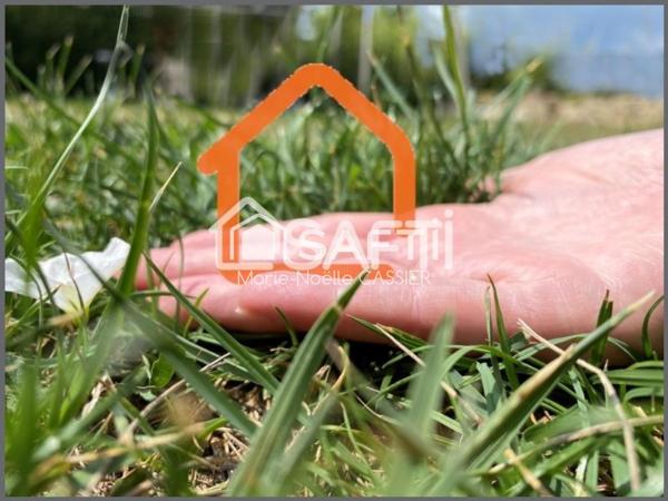 Rare : Terrain viabilisé 5 mn à pied des commerces