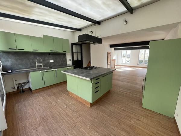 IMMEUBLE + LOCAL COMMERCIAL