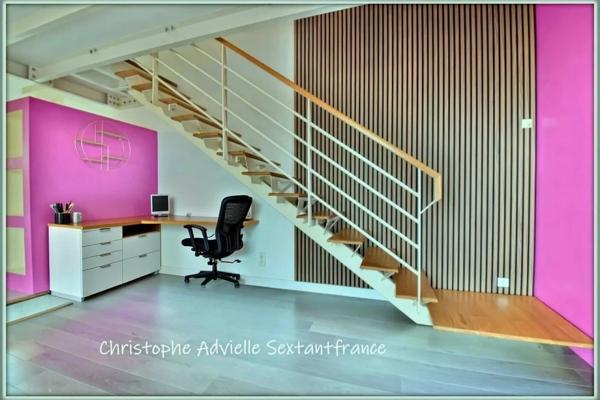 Maison contemporaine , studio d'invités, garage, piscine , pool house sur 5090 M2 de parc