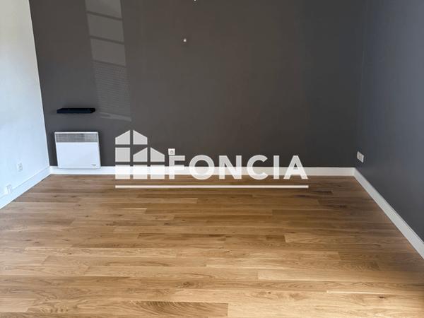 Location Appartement 3 pièces 67.5 m² - 86 RUE DE LETANDUERE Angers 49000
