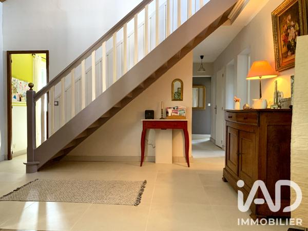 Maison à vendre 5 pièces 135 m² Saint-Pryvé-Saint-Mesmin