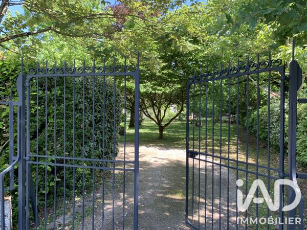 Maison à vendre 5 pièces 135 m² Saint-Pryvé-Saint-Mesmin