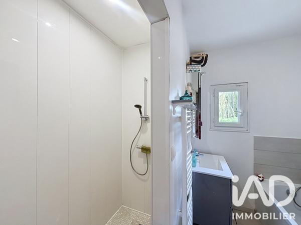 Maison à vendre 6 pièces 130 m² Saint-Ouen-du-Tilleul