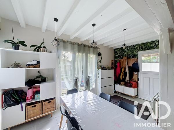 Maison à vendre 6 pièces 130 m² Saint-Ouen-du-Tilleul