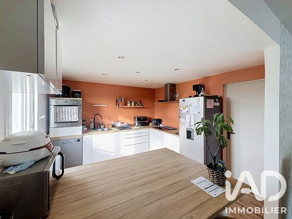 Maison à vendre 6 pièces 130 m² Saint-Ouen-du-Tilleul