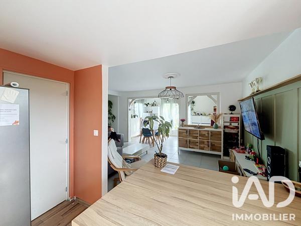 Maison à vendre 6 pièces 130 m² Saint-Ouen-du-Tilleul