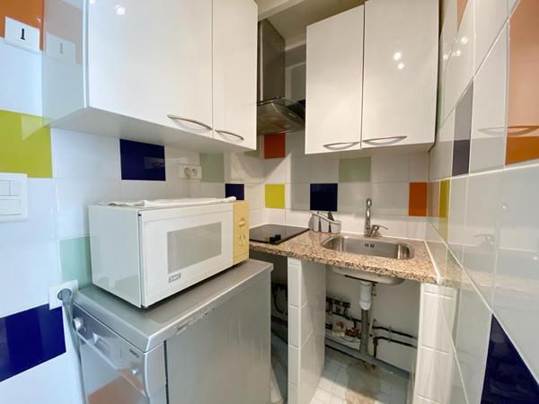 Hyeres Centre ville - T1 19.6 m2- Ascenseur