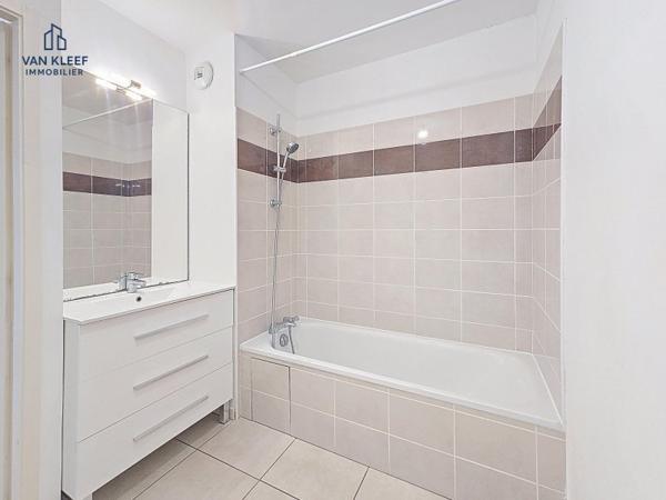 Vente / Appartement T3 à Gex (01170)