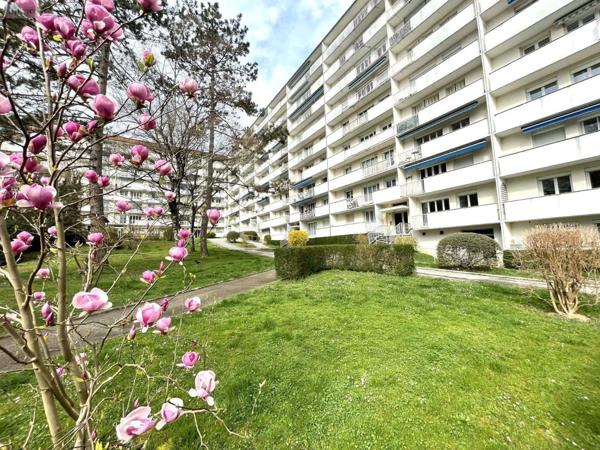 Appartement à vendre à Besançon dans le Doubs (25000), ref : 25006-110-2025