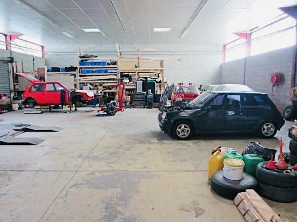 Garage