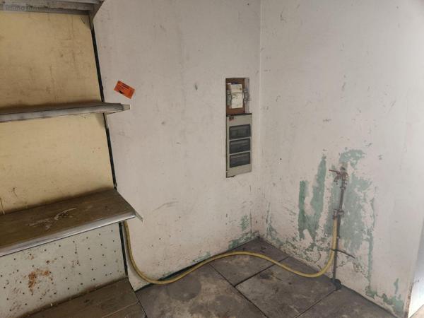 Garage fermé à vendre à Bar-sur-Aube dans l'Aube (10200), ref : 10379/578   
Calme