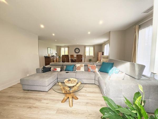 Vente / Maison avec dépendance