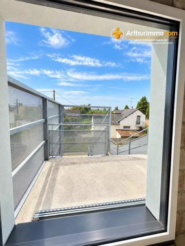Vente                                                      Bureau
                        
                                         137 m2                     à Vitré