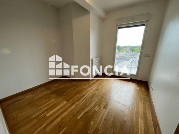 Location Appartement 3 pièces 58.62 m² - 54 AVENUE DU GENERAL GALLIENI Joinville Le Pont 94340