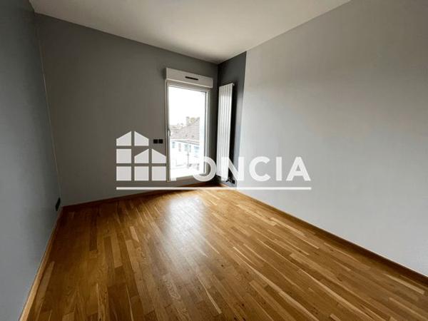 Location Appartement 3 pièces 58.62 m² - 54 AVENUE DU GENERAL GALLIENI Joinville Le Pont 94340