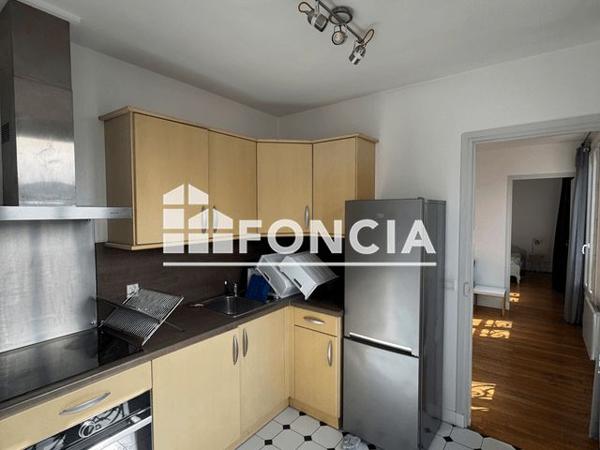 Location Appartement 2 pièces 43.75 m² - 4 BOULEVARD BINEAU Levallois Perret 92300